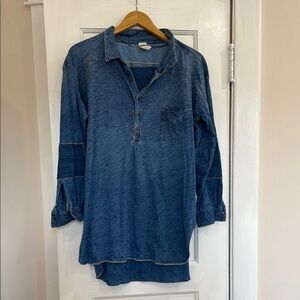 Womens Blue/denim color cotton Shirt by We the Free. Oversized and great w legg